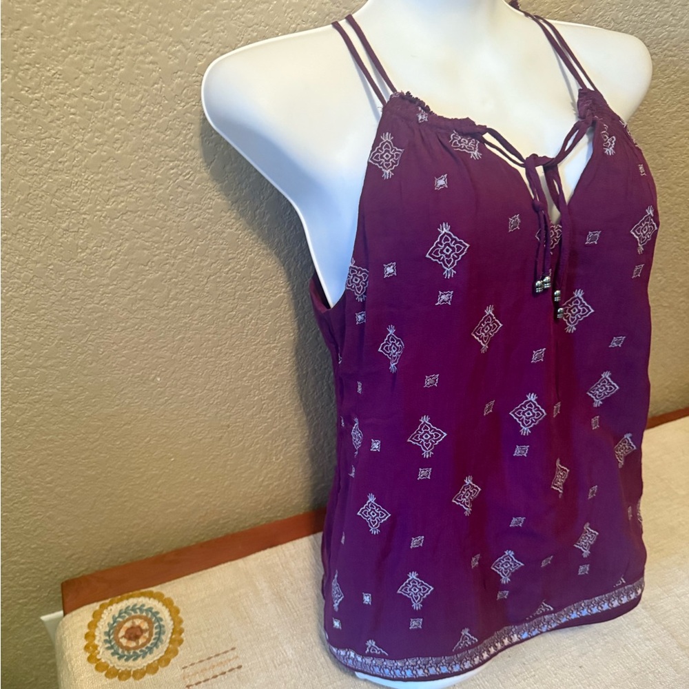White House Black Market Red and Purple Relaxed Camisole - Picture 5 of 14